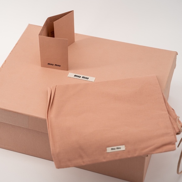 size 37 eu 7 us Miu Miu Camel Brown Shearling Sandals - Picture 8 of 11